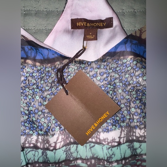 Hive & Honey Vibrant Striped Maxi Dress. Size Small. NWT - Picture 7 of 10